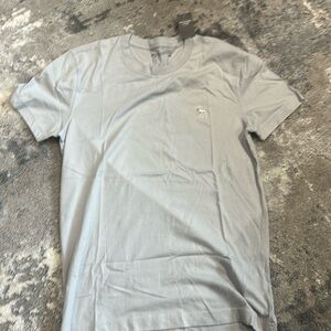 Abercrombie tee